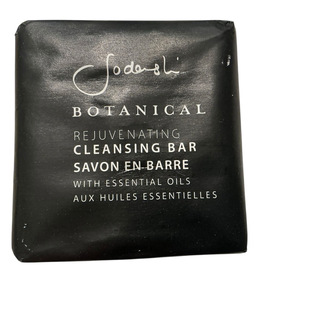 Sodashi botanical rejuvenating cleansing bar soap with essential oils 2 oz